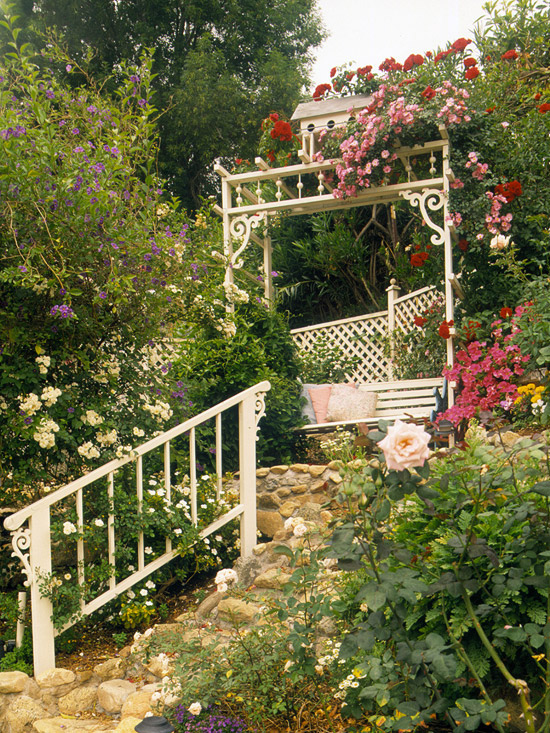 Garten am Hang anlegen Ideen &amp; optimale Lösungen für