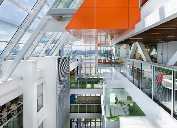Macquarie Investment Bank interior design glass skylight