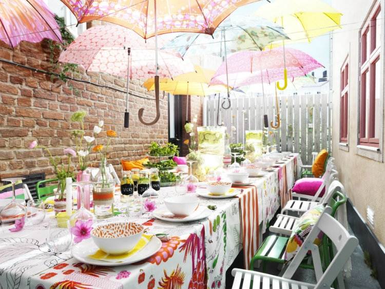 decorative ideas for making your own umbrellas-about-dining-hangend