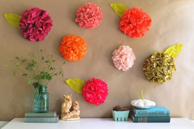 Decorating Ideas-itself-make-garden party tissue paper flowers