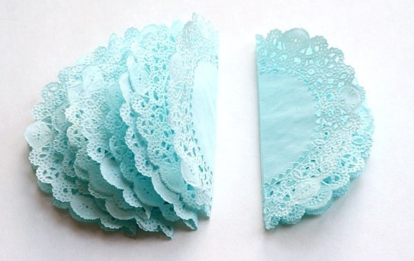 deco ideas for making your own paper doilies garland