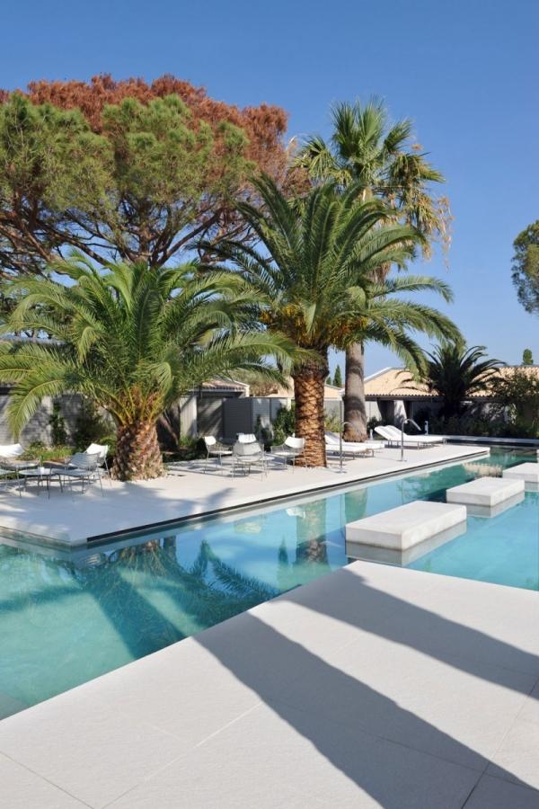 Luxury Hotel Saint Tropez pool design sandstone slabs