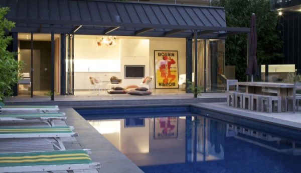 Pool house australia private steel structure sliding 