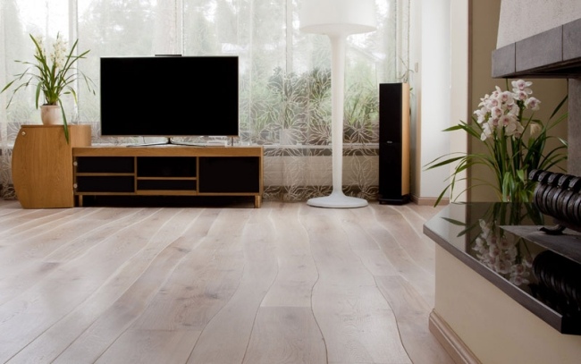  wooden floor Bolefloor solid wood living room bright 