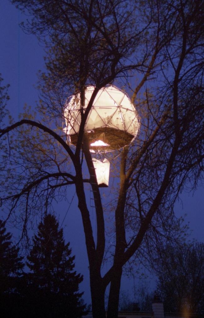  night in the treehouse-Leaf recalls Lantern 