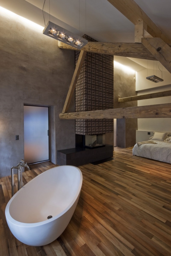 Umgebautes Bauernhaus Design mit modernem Interieur in der Schweiz
