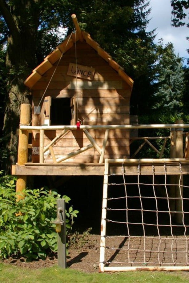 Ein Baumhaus für Kinder im Garten bauen - Nützliche Tipps und Ideen