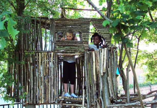 Ein Baumhaus für Kinder im Garten bauen - Nützliche Tipps und Ideen