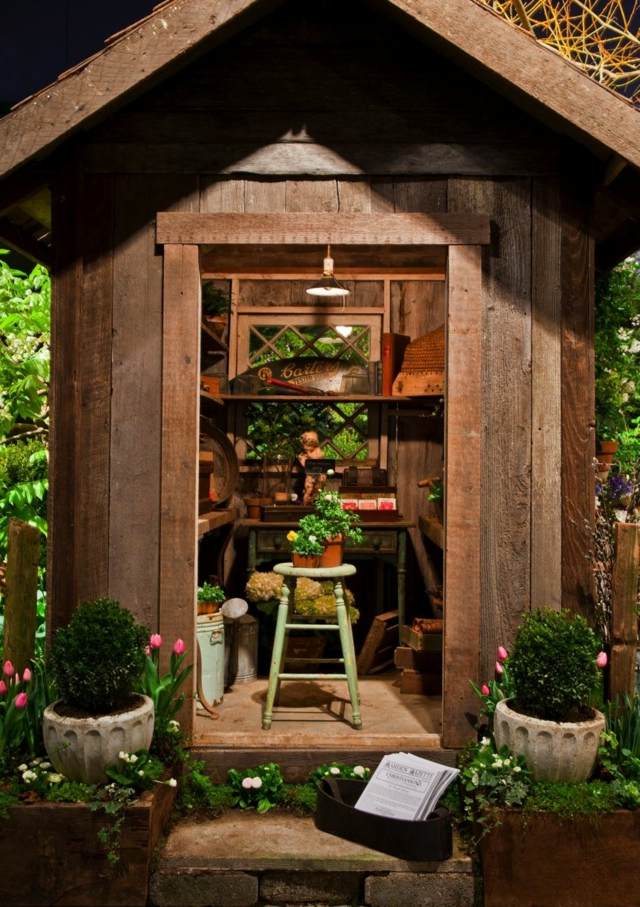 25 Ideen für selbstgebaute Gartenhäuser aus Holz im Landhausstil