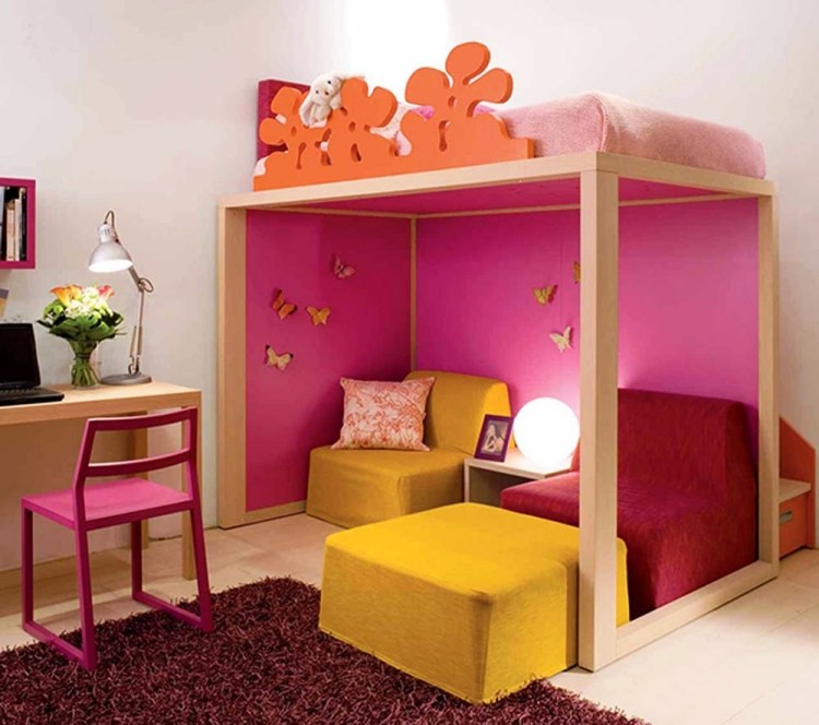 Schreibtischstuhl für Kinder -rosa-holz-hochbett-sessel-darunter
