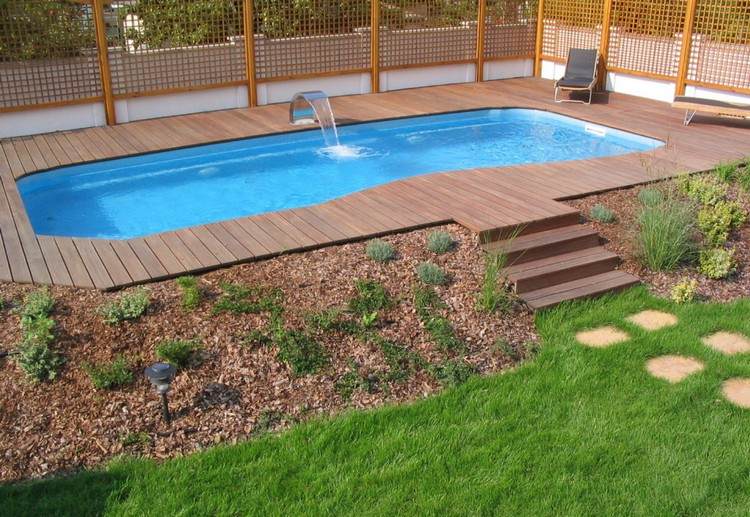 Swimmingpool im eigenen Garten: So gelingt der Traum-Pool