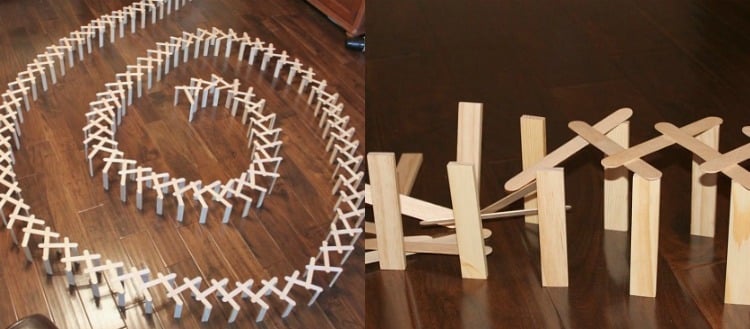 bauen-kindern-konstruktive-spiele-holzspatel-kettenreaktion-dominoeffekt