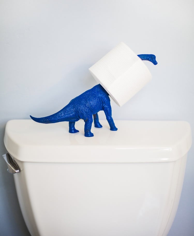DIY Ideen -toilettenpapier-halter-witzig-dinosaurier-bunt