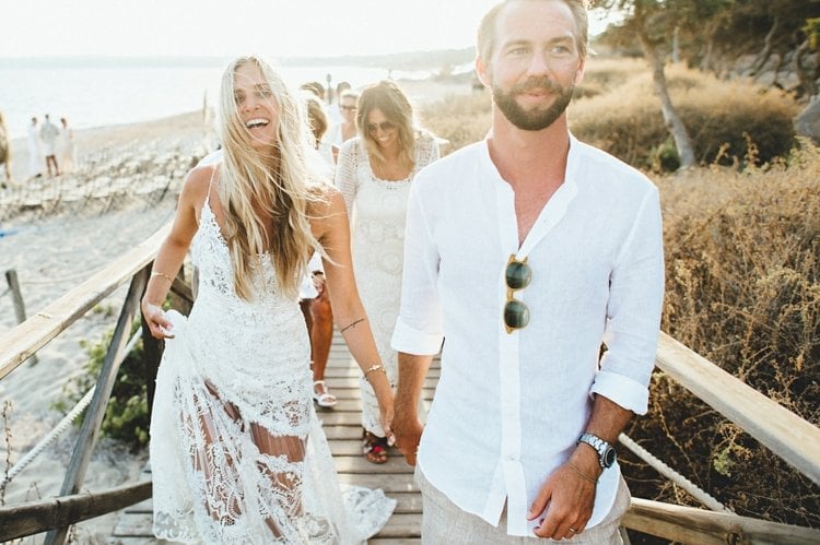 Boho Hochzeitskleid für die Strandhochzeit - Typische Merkmale & Ideen