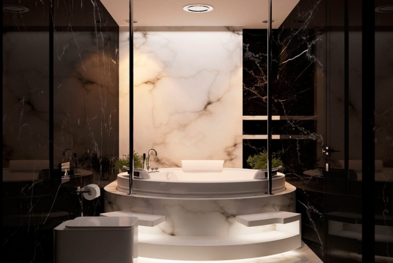 luxuriösen Badezimmer -Badgestaltung-Badideen-Onyx-Wand-Beleuchtung-hinter-Badewanne