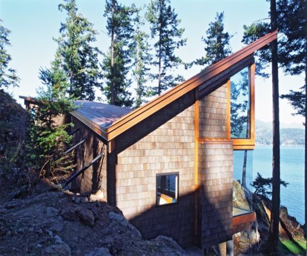 moderne Architektur ein Holzvilla am See