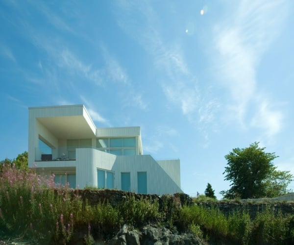 moderne Fassade eines minimalistischen Hauses