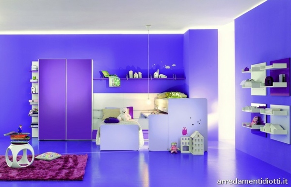 modernes Kinderzimmer in lila farbe