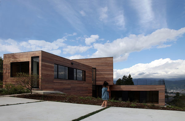 Moderne Hütte mit Ausblick -himmel