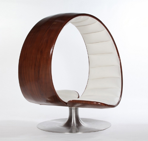 Ungewöhnlicher Stuhl von Gabriella Asztalos - braun
