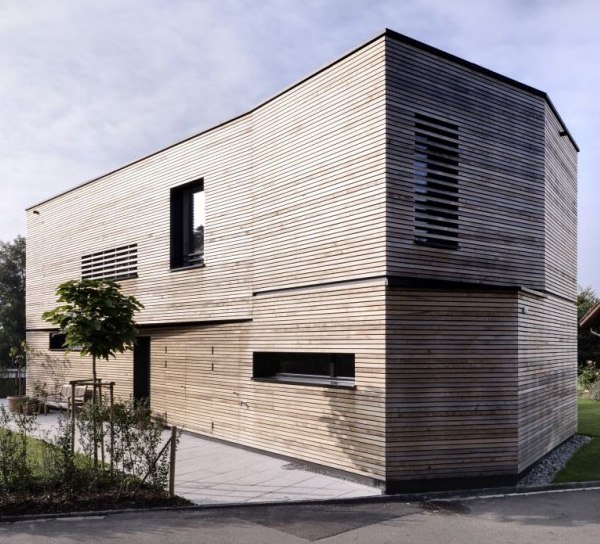 Moderne Holzarchitektur in der Schweiz -seite