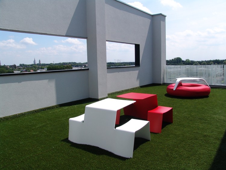 Picknicktisch -design-outdoor-moebel-funktional-praktisch-sitzbank