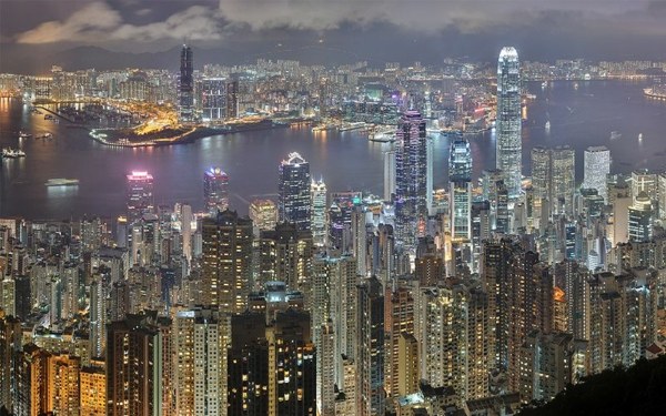 Hong-Kong-China-Skyline-Aussicht