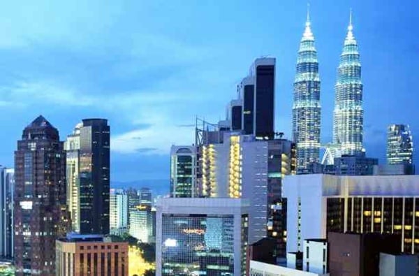 Kuala-Lumpur-Malaysien-Skyline-Aussicht