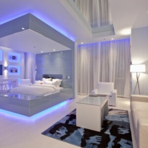 magische LED-Lichtinstallation im Schlafzimmer