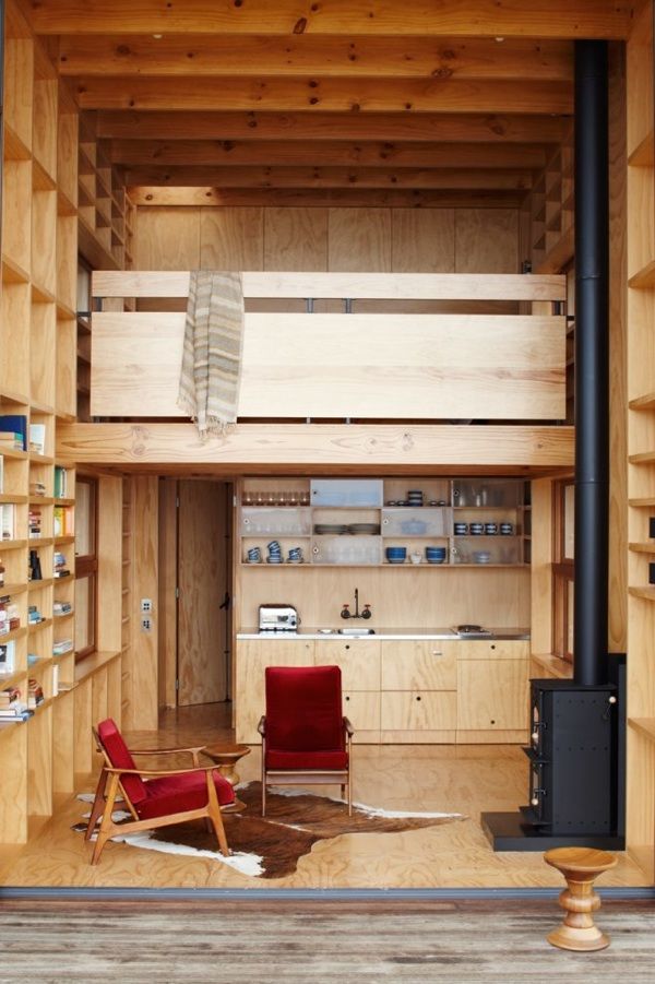 moderne Holzhütte mit minimalistischem Design