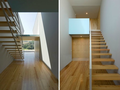 minimalistische-Inneneinrichtung-Holztreppe