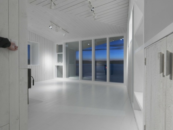 minimimalistische-architektur-weißes-studio