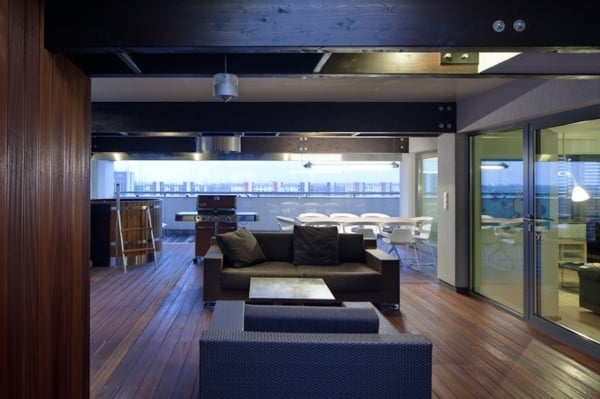 modernes stilvolles elegantes schickes Loftdesign -Wohnzimmer