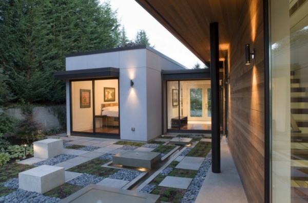 modernes Haus Design - interessantes Landschaft