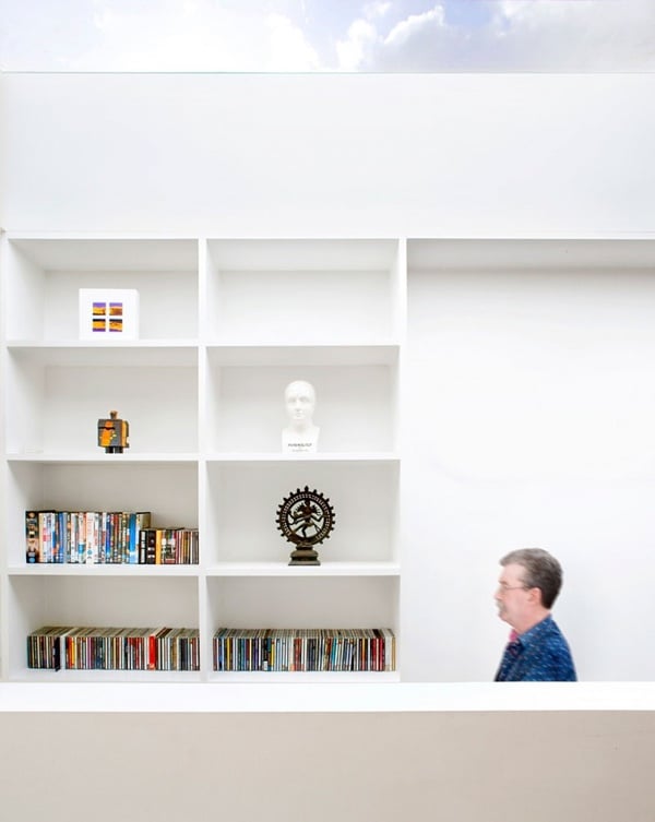Bücherregale - minimalistisches Haus