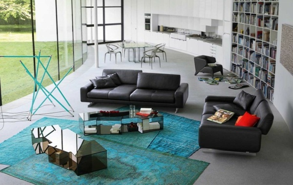 schwarze-moderne-Möbel-Wohnzimmer