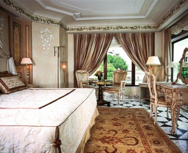 viktorianische-Möbel-Schlafzimmer