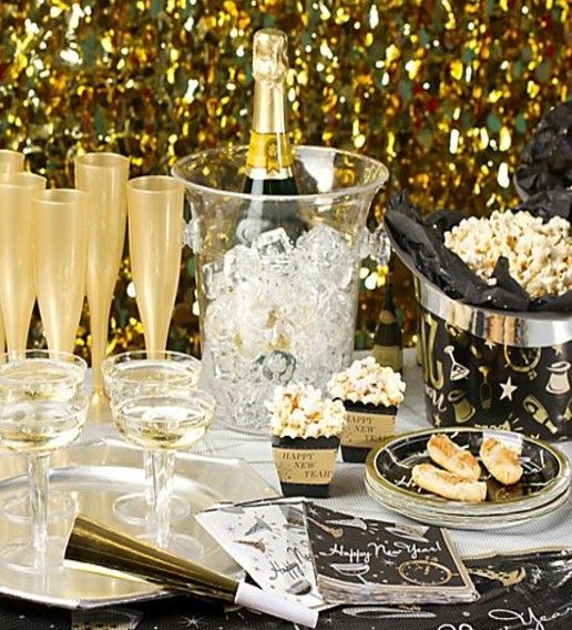 Champagne-Tischdeko-Silvester-Party