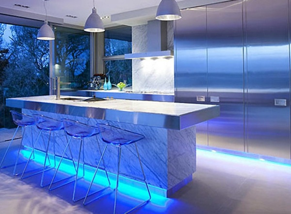 Moderne-LED-Beleuchtung-Küche