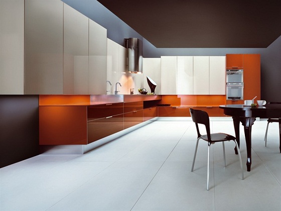 attraktive-moderne-küche-orange-farbtöne-CESAR-ARREDAMENTI