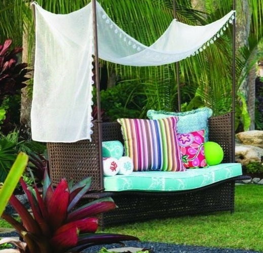 farbige-Gartenmöbel-Sessel
