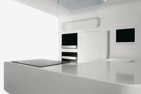 futuristisch-weiße-arbeitsplatten-küche