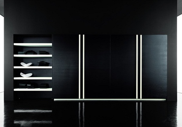 minimalistische-küche-Zampieri-Cucine-eleganter-schwarzer-kühlschrank