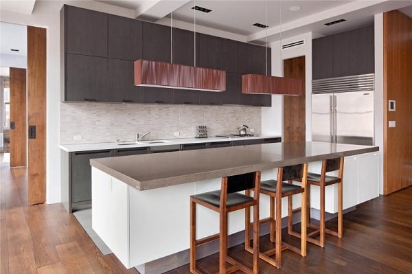 moderne-elegante-Kücheninsel-Wohnung-New-York