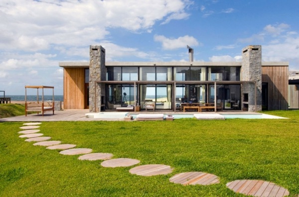 moderne-minimalistische-Architektur-Ferienhaus