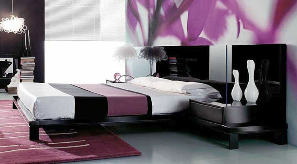 modernes-schwarz-weißes-schlafzimmer-lila-akzente
