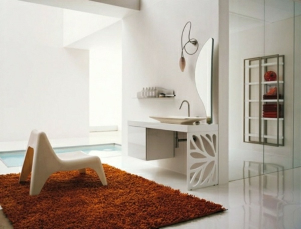 modernes-skandinavisches-weiß-Badezimmer-Design