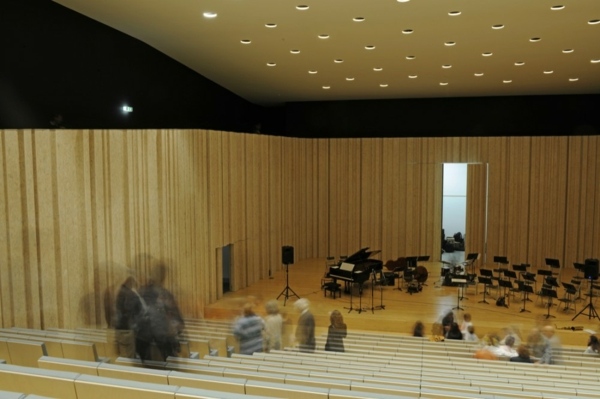 musiksaal-Moderne-Baukunst-lissabon