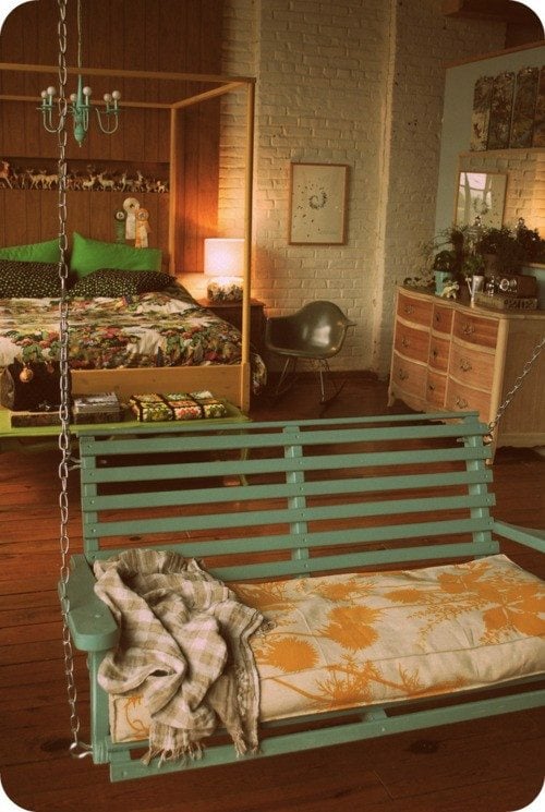 romantisches-vintage-schlafzimmer-schaukel
