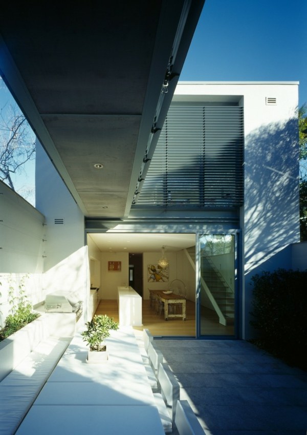 the-fink-house-minimalistisches-Haus-außenbereich
